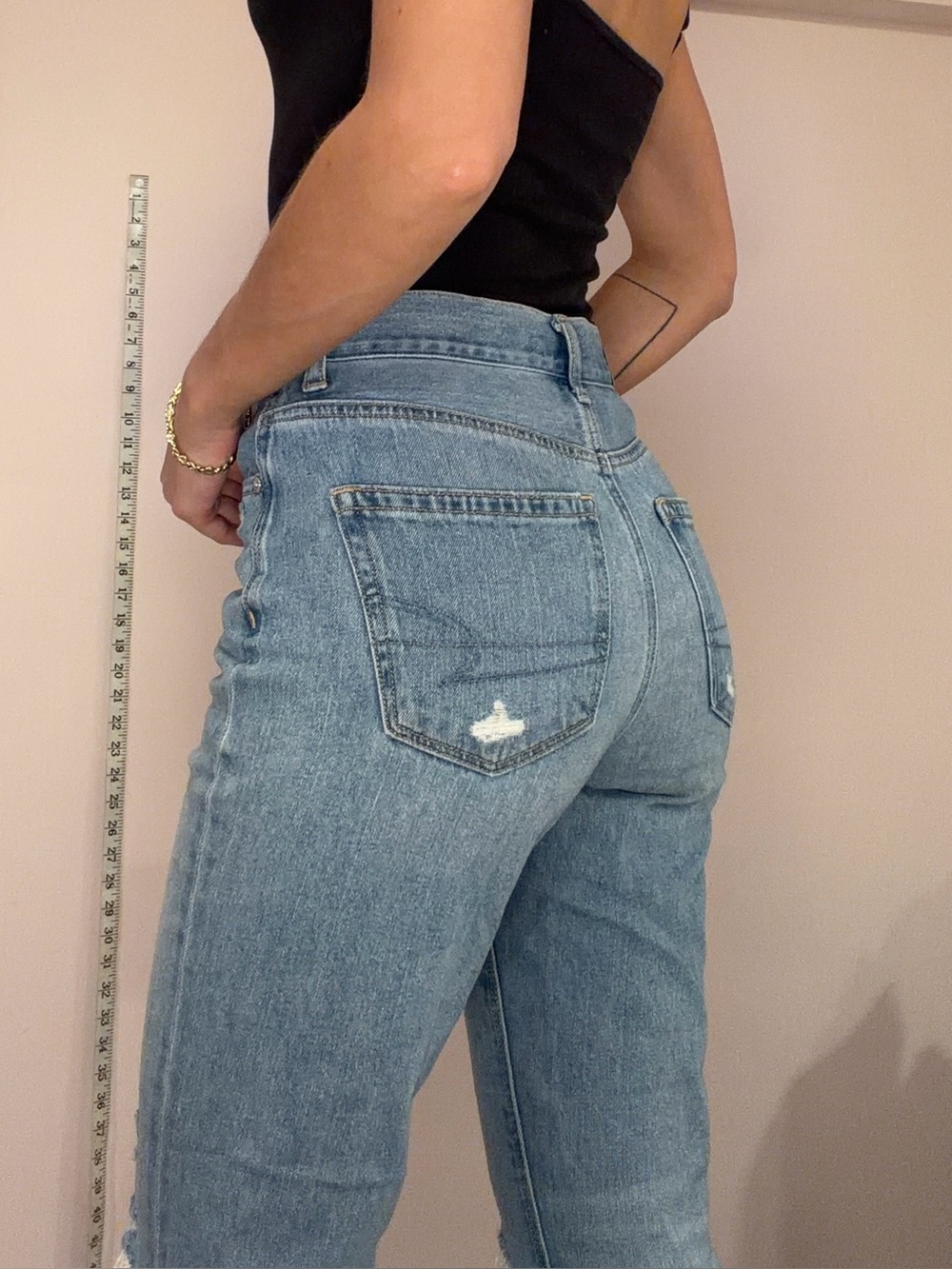 American Eagle Classic High-Rise Light Blue Women’s Jeans